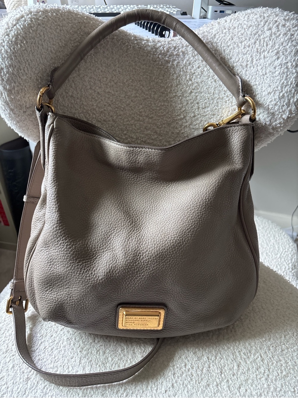 Marc by Marc Jacobs New Q Hillier Hobo Crossbody Bag Taupe Pebbled Leather